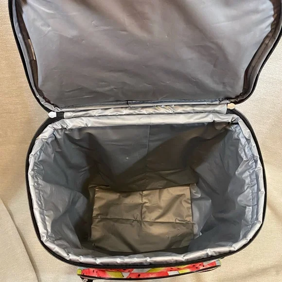 Watermelon Print Rolling Cooler Bag - Picture 5 of 7
